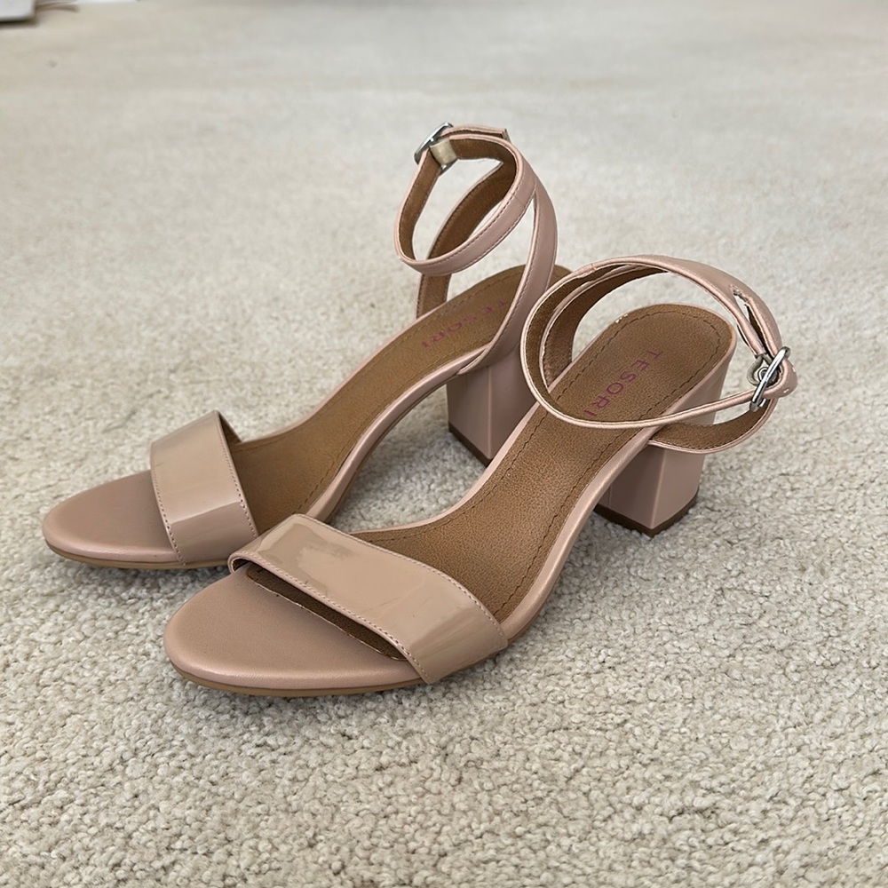 Tesori Beige Heels